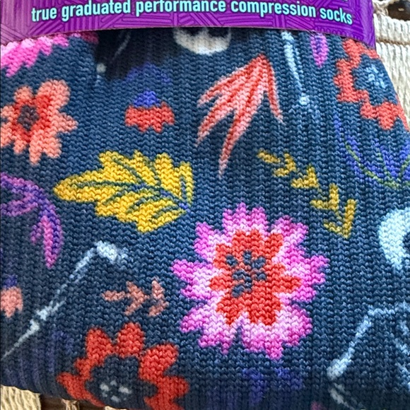 Crazy Compression Performance Socks - Picture 8 of 9